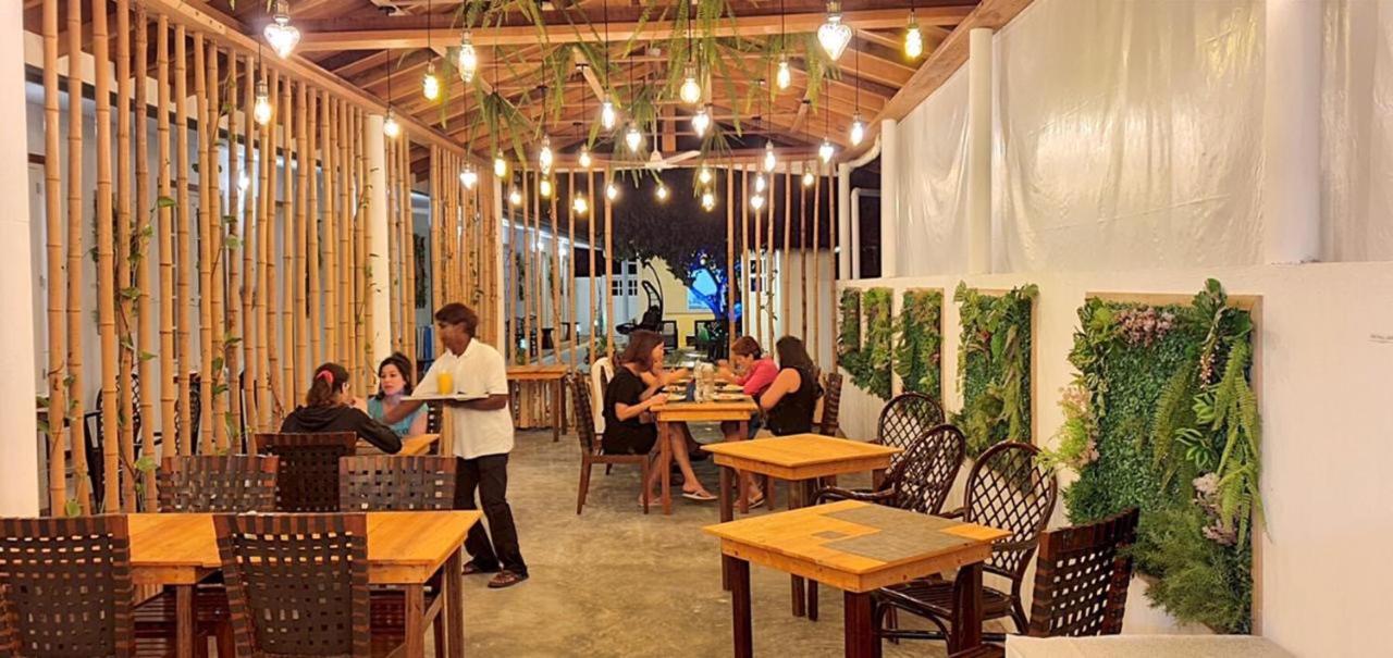 Hevana Holidays Keyodhoo  Esterno foto